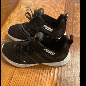 Puma kids shoes. Slip on style with laces.